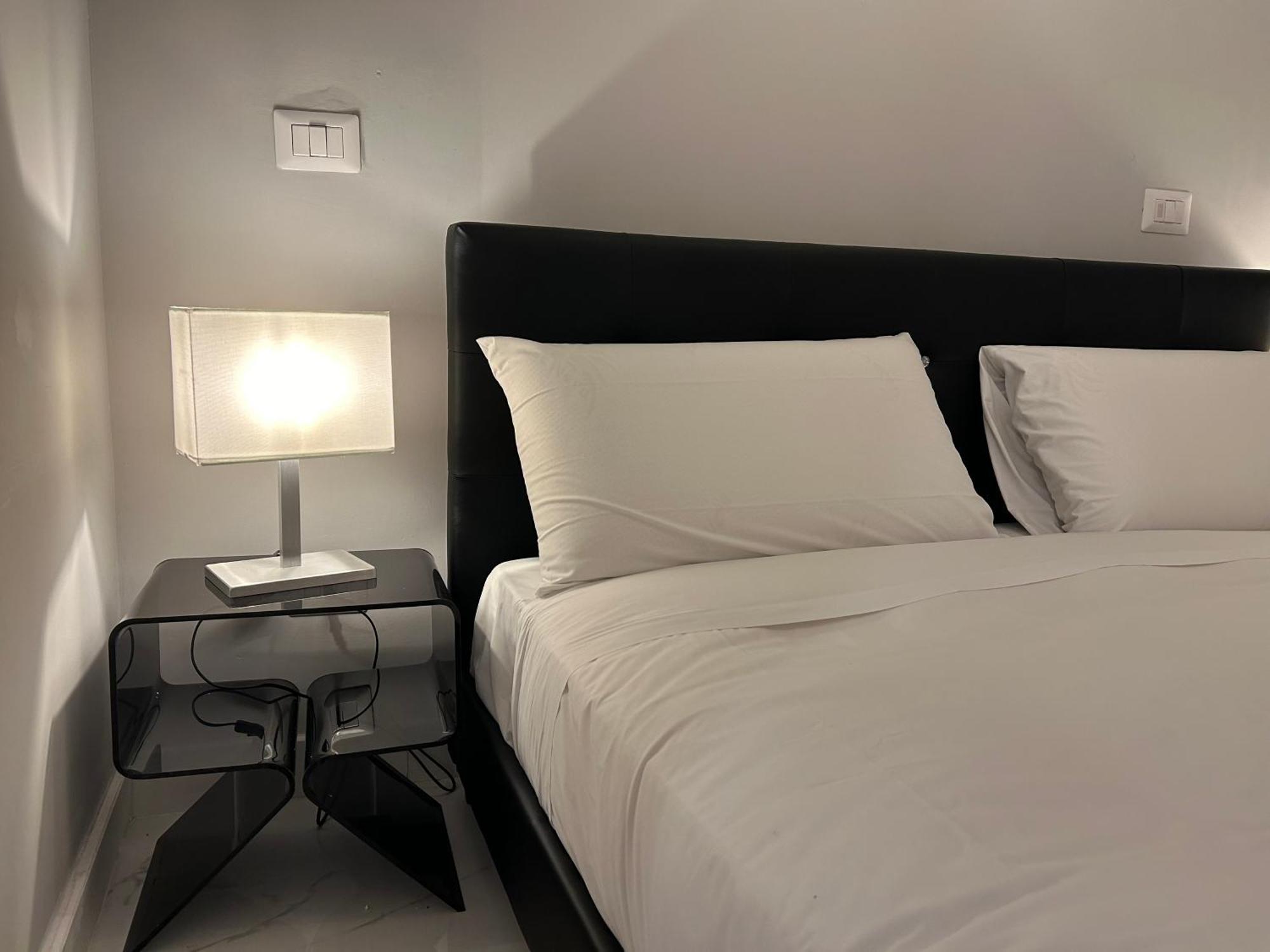 רומא Crispi 30 Stylish Apartment מראה חיצוני תמונה