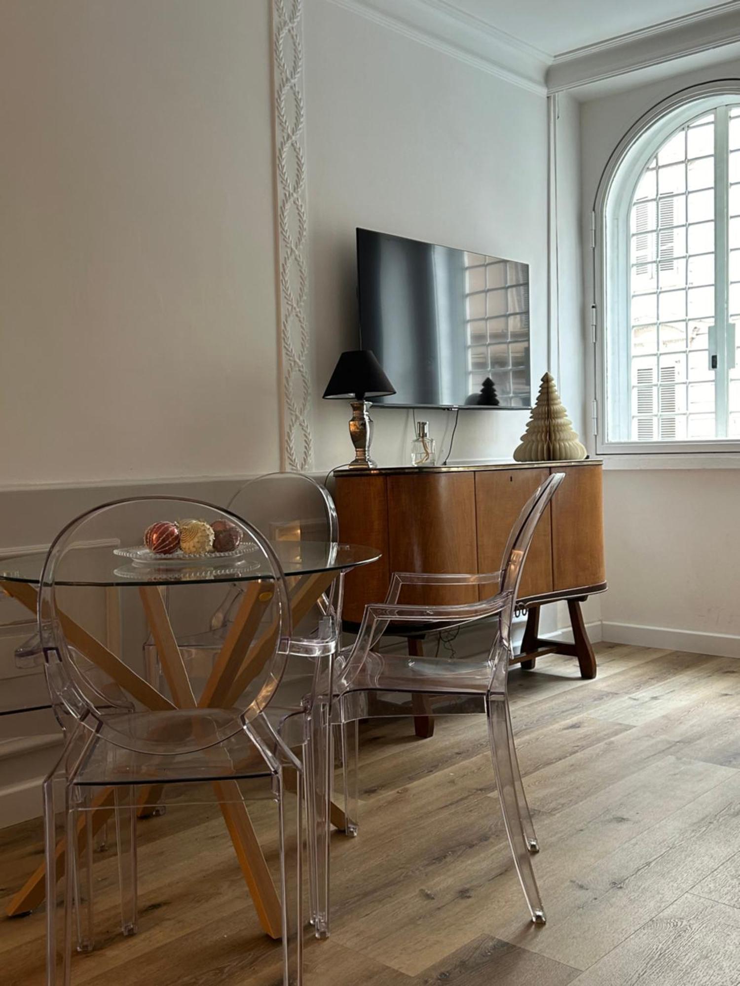 רומא Crispi 30 Stylish Apartment מראה חיצוני תמונה